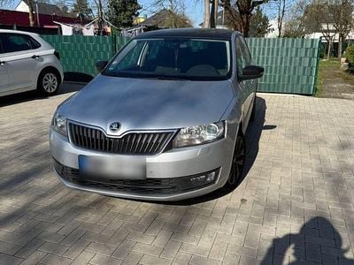 Usata Skoda Rapid Monte Carlo 110 CV (80 kW) 2015 Grigio Utilitaria