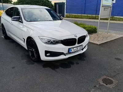Gebraucht BMW 320 Gran Turismo Luxury Line 184 PS (135 kW) 2014 Limousine