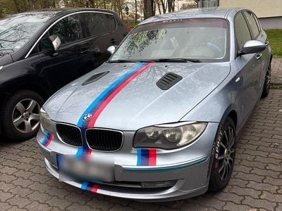 Second-hand BMW 116 122 CP (89 kW) 2008 Albastru Hatchback