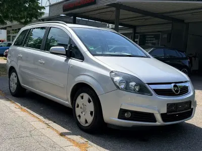 Gebraucht Opel Zafira Edition 150 PS (110 kW) 2007 Silber Van / Kleinbus