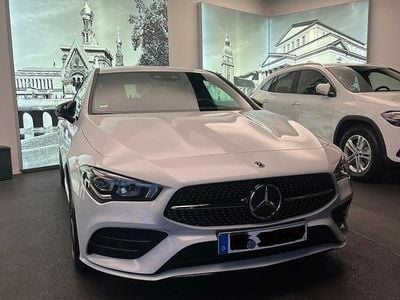 Gebraucht Mercedes CLA200 AMG line 163 PS (119 kW) 2023 Weiß Coupé