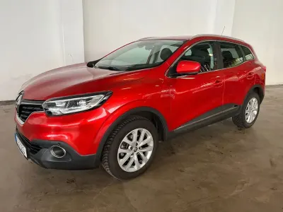 Gebraucht Renault Kadjar Experience 131 PS (96 kW) 2015 Rot SUV