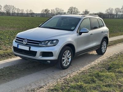 Używany VW Touareg Terrain Tech 245 KM (180 kW) 2013 Srebrny SUV
