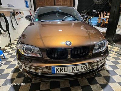 Braun Gebraucht 2012 BMW 116 Lifestyle Kleinwagen | 5.900 € (Teuer)