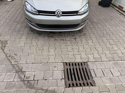 Gebraucht VW Golf VII Trendline 110 PS (80 kW) 2015 Limousine
