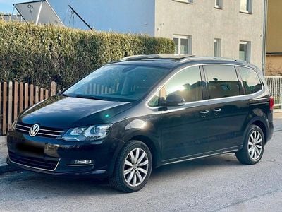 Gebraucht VW Sharan Highline 177 PS (130 kW) 2015 Schwarz Van / Kleinbus