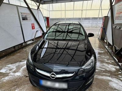 Gebraucht Opel Astra 165 PS (121 kW) 2015 Schwarz Kombi