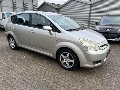 Grau Gebraucht 2004 Toyota Corolla Verso Executive Van / Kleinbus | 3.200 € (Guter Preis)