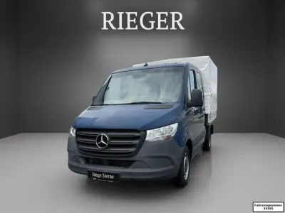 Gebraucht Mercedes Sprinter 150 PS (110 kW) 2022 Stahlblau Van