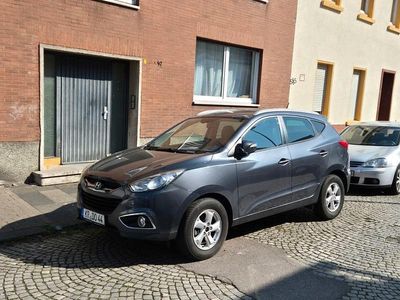 Gebraucht Hyundai ix35 Trend 116 PS (85 kW) 2010 Grau SUV