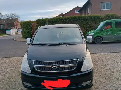 Gebraucht Hyundai H-1 170 PS (125 kW) 2008 Schwarz Van / Kleinbus