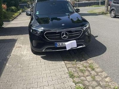 Mercedes EQB250