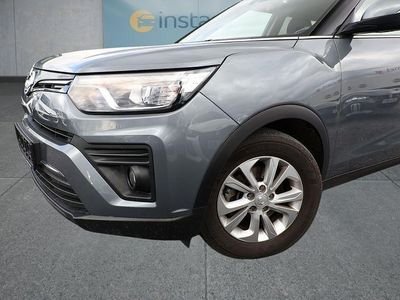 Grau Gebraucht 2019 Ssangyong (KGM) Tivoli SUV | 16.699 € (Fairer Preis)