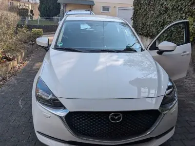 Brugt Mazda 2 Center-Line 75 HK (55 kW) 2022 Hvid Sedan