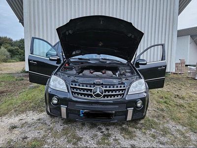 Mercedes ML63 AMG