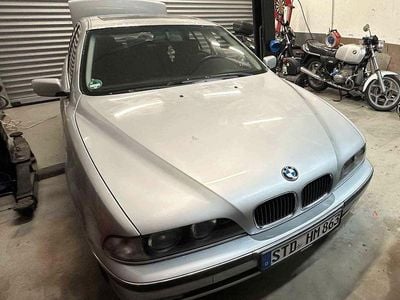 Silber Gebraucht 1998 BMW 528 Limousine | 3.600 € (Superpreis)