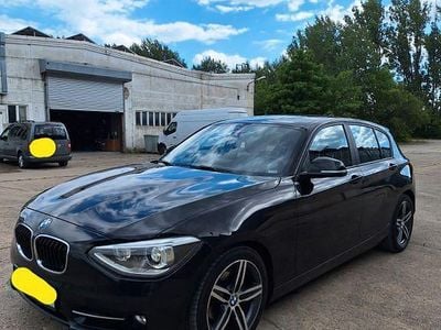 Second-hand BMW 118 Sport Line 143 CP (105 kW) 2012 Negru Hatchback
