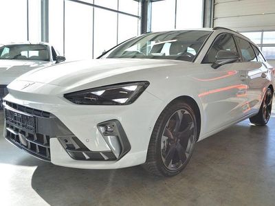 Usata Cupra Leon 150 CV (110 kW) 2025 Bianco Berlina
