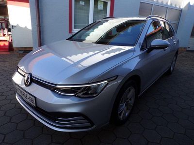 Second-hand VW Golf VIII Life 116 CP (85 kW) 2022 Argintiu Break