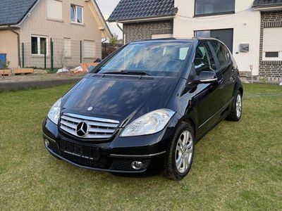 Usata Mercedes A200 Avantgarde 140 CV (102 kW) 2009 Nero Berlina