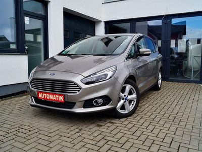 Gebraucht Ford S-MAX Titanium 179 PS (131 kW) 2015 Grau Van / Kleinbus