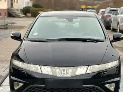Gebraucht Honda Civic 140 PS (102 kW) 2006 Schwarz Limousine