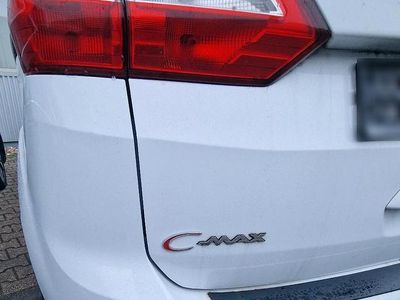 Gebraucht Ford Grand C-Max Titanium 140 PS (102 kW) 2014 Weiß Van / Kleinbus