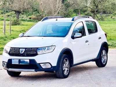 gebraucht Dacia Sandero Stepway Blue dCi 95 Prestige Anhängerk. Navi