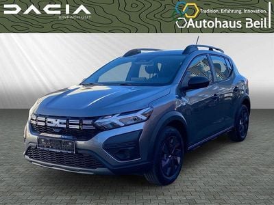 Neu Dacia Sandero Essentiel 91 PS (66 kW) 2025 Grau Kleinwagen