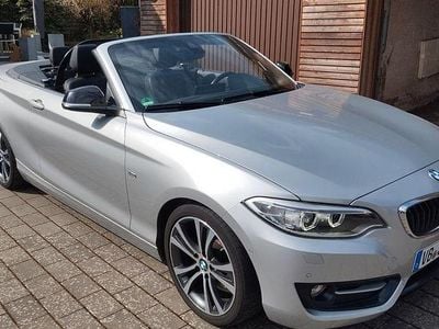 Gebraucht BMW 225 Sport Line 224 PS (164 kW) 2016 Silber Cabrio