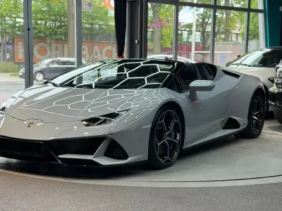 Gebraucht Lamborghini Huracán 639 PS (469 kW) 2022 Weiß Cabrio