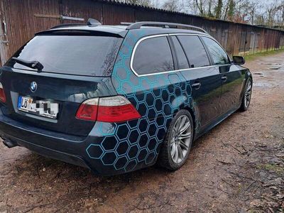BMW 525
