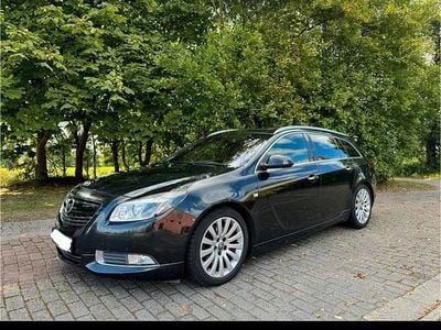 Gebraucht Opel Insignia 160 PS (117 kW) 2012 Schwarz Kombi