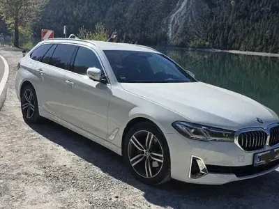 Gebraucht BMW 520 Luxury Line 190 PS (139 kW) 2022 Weiß Limousine