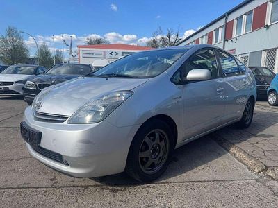 Second-hand Toyota Prius Sol 77 CP (56 kW) 2007 Argintiu Hatchback
