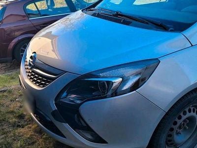 Gebraucht Opel Zafira 131 PS (96 kW) 2012 Silber Van / Kleinbus