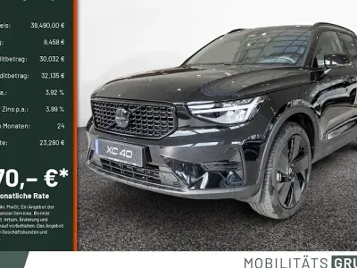 Nowe Volvo XC40 Plus 163 KM (119 kW) 2026 Czarny SUV