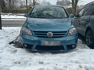 Blau Gebraucht 2005 VW Golf IV Kombi | 3.399 €