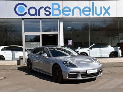 Porsche Panamera 4