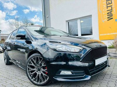 gebraucht Ford Focus Turnier 2.0 ST -Klima-Recaro-PDC-Alu 19"-