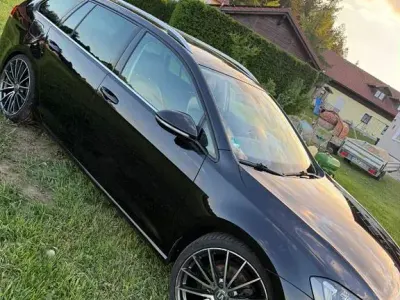 Używany VW Golf VII Highline 150 KM (110 kW) 2016 Czarny Kombi