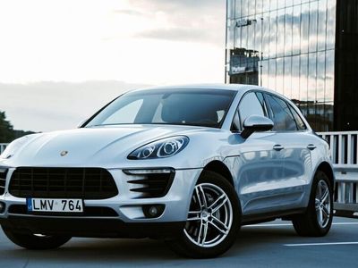 Porsche Macan S