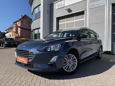 Używany Ford Focus Titanium 125 KM (91 kW) 2021 Niebieski Sedan/Limuzyna