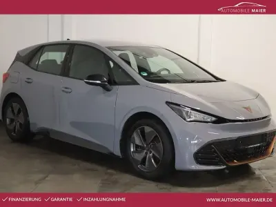 Używany Cupra Born 150 kW (204 KM) 2024 Szary Hatchback