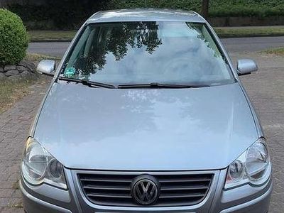 Grau Gebraucht 2006 VW Polo Comfortline Kleinwagen | 2.000 € (Fairer Preis)