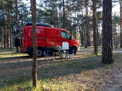 Second-hand VW Crafter 136 CP (100 kW) 2013 Roșu Van
