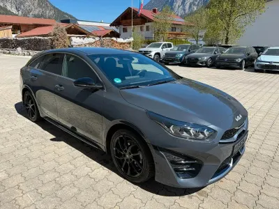 Second-hand Kia ProCeed GT-Line 140 CP (102 kW) 2024 Gri Break