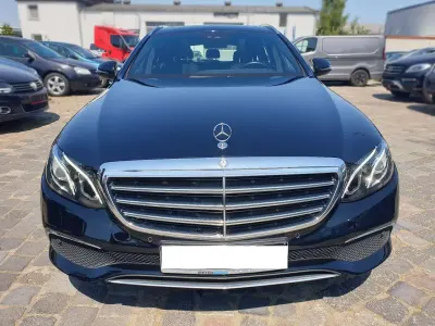 Second-hand Mercedes E400 Exclusive 333 CP (244 kW) 2017 Negru Break
