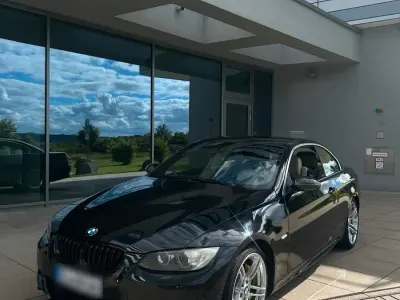 Gebraucht BMW 330 Cabriolet 231 PS (169 kW) 2008 Schwarz Cabrio