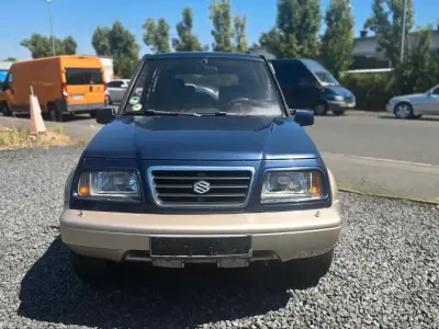 Gebraucht Suzuki Vitara 136 PS (100 kW) 1995 Blau SUV